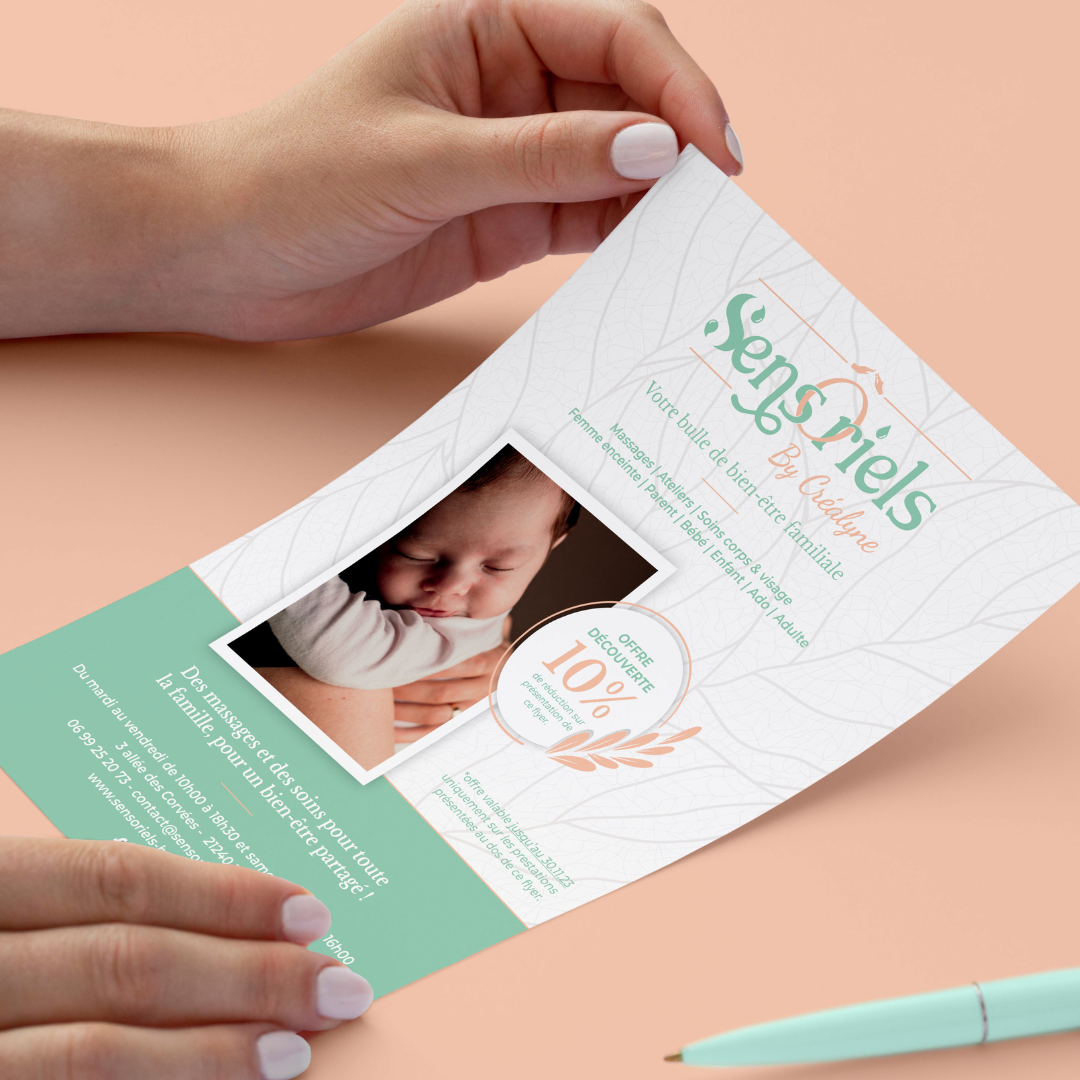 mockup flyer Sensoriels soins relaxants famille