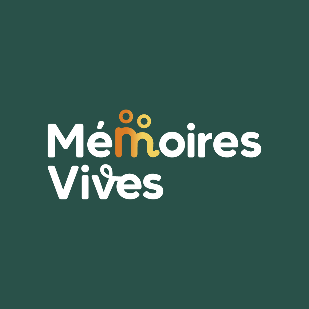 Logo Mémoires vives sur fond vert by agence Kyracom